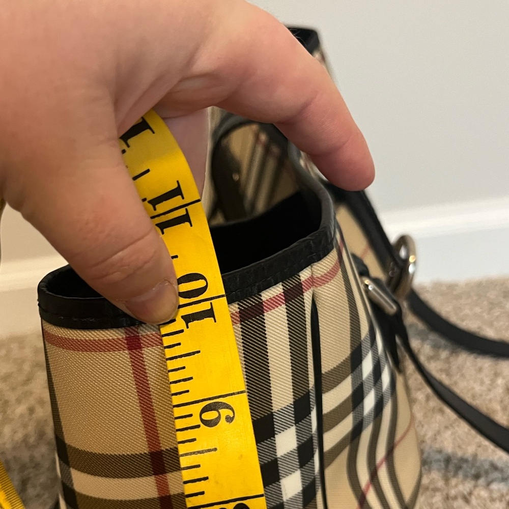 Burberry Nova check tote bag - Picture 9 of 17